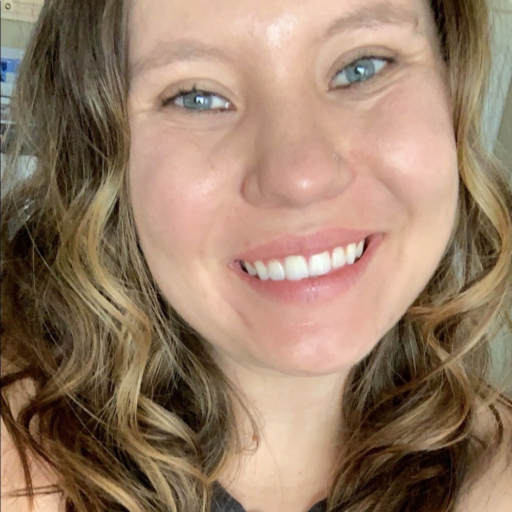 Meet your Posher, Rachel